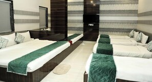 Room - Hotel Rajwada Palace (Urjanagar)