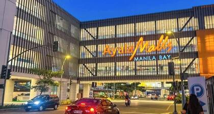 Condotel 1-bedroom Apartment with AC/wifi in Pasay City and MOA