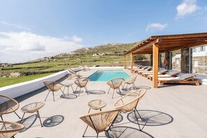 Outdoor pool - Hillside Collection - by Hospirit (Mykonos)
