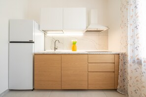 Private kitchen - The Essence of Light in a Designer Apartment in Teulada (Teulada)