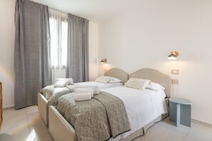 2 bedrooms, WiFi, bed sheets - Sunny Elegance and Contemporary Design in Teulada (Teulada)