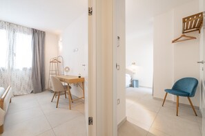 2 bedrooms, WiFi, bed sheets - Sunny Elegance and Contemporary Design in Teulada (Teulada)