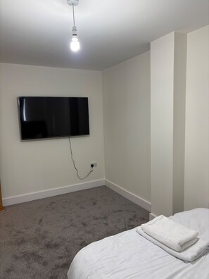 2 bedrooms, iron/ironing board, free WiFi, bed sheets - Central Luxurious Apartment London Bridge (London)