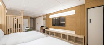 DEUMEU HOTEL