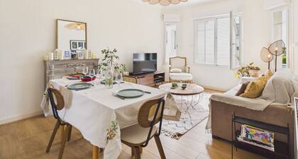 450m from the beach, suitable for 2 adults/2 child