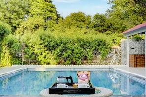 Udendørs pool