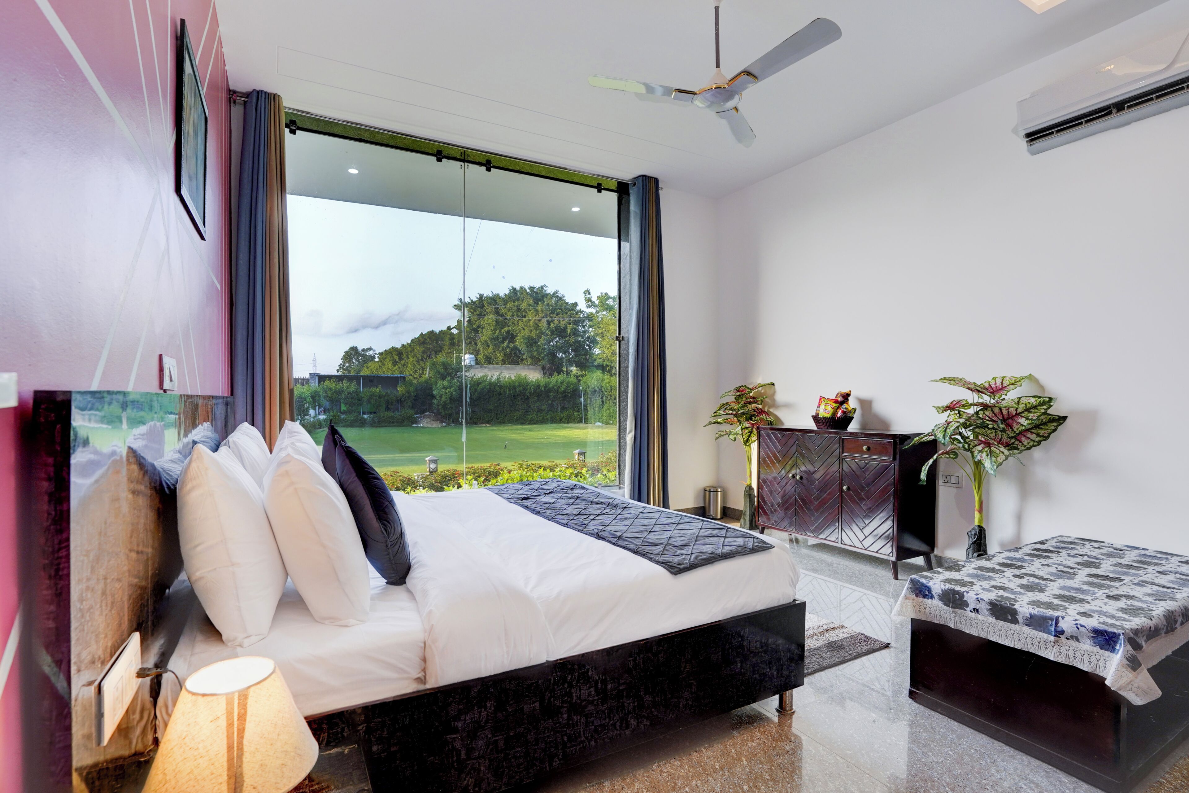 Deluxe Villa, Balcony, Garden View