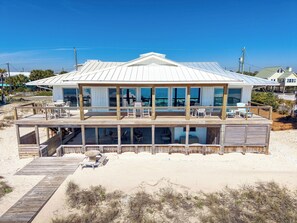 Exterior - Getaway Beach Front, St. George Island Private 4  Bedroom Home (St. George Island)