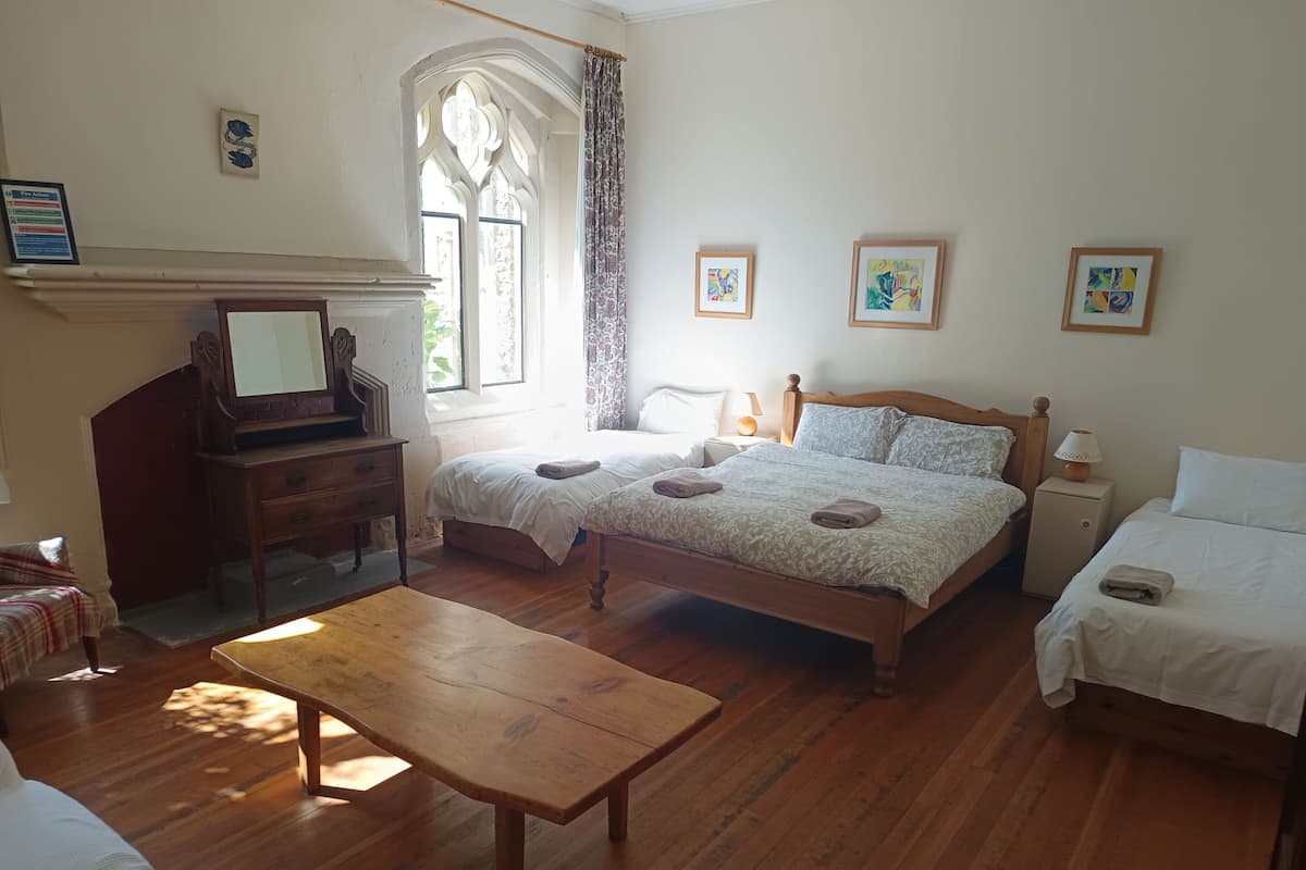 Standard Quadruple Room, Shared Bathroom