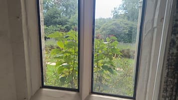 Standard Quadruple Room, Shared Bathroom