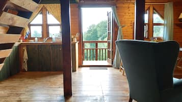 Cabin ((for five)) | Lobby