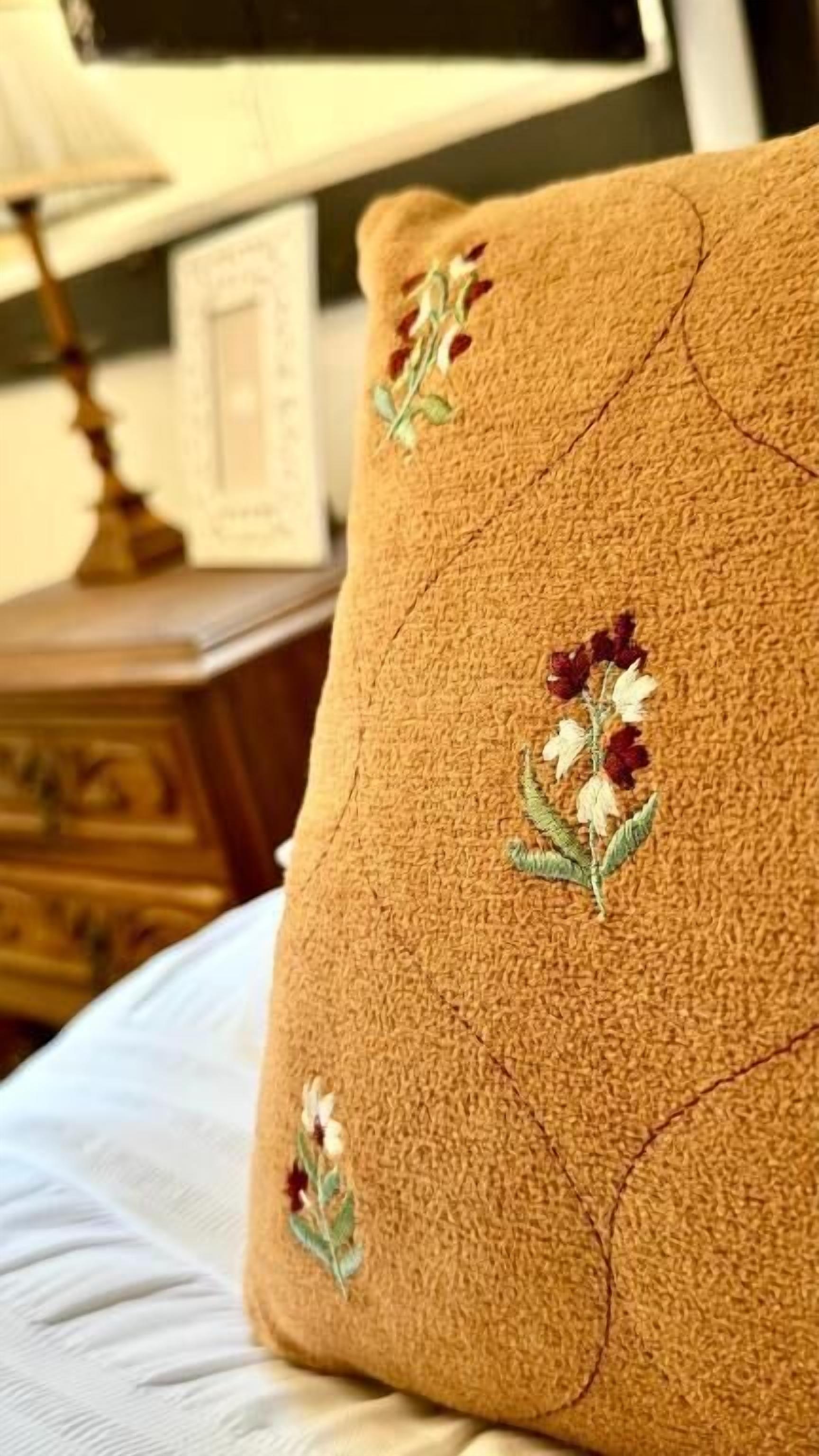 Shared Dormitory, Women only, Garden View | Interior detail