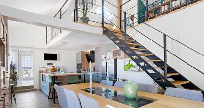Gästezimmer „Embellie“ mit privater Terrasse, eigenem Garten und WLAN