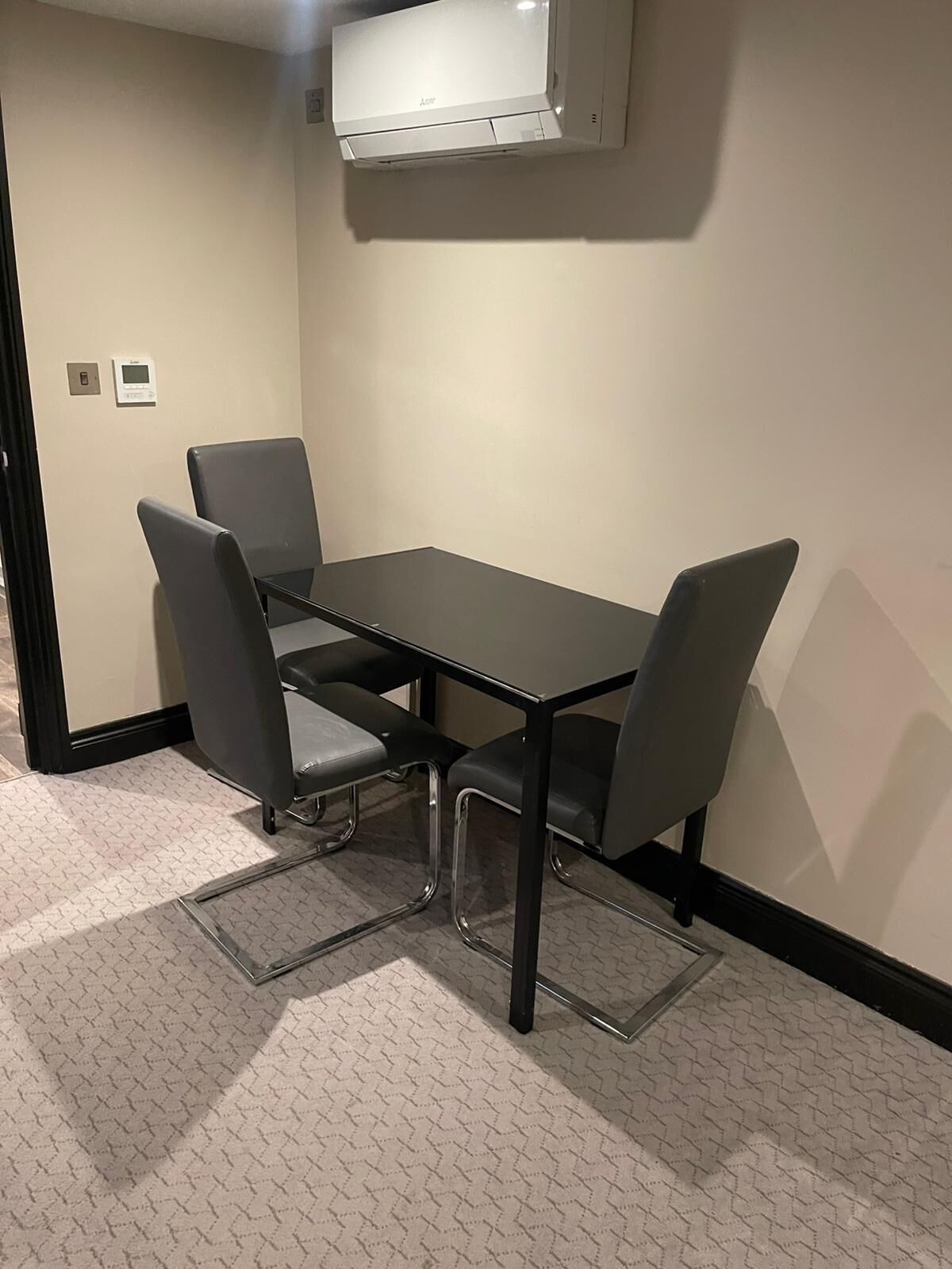 Apartamento família, 2 quartos, para não fumantes, cozinha americana (Lower Ground Floor) | Opções para refeição