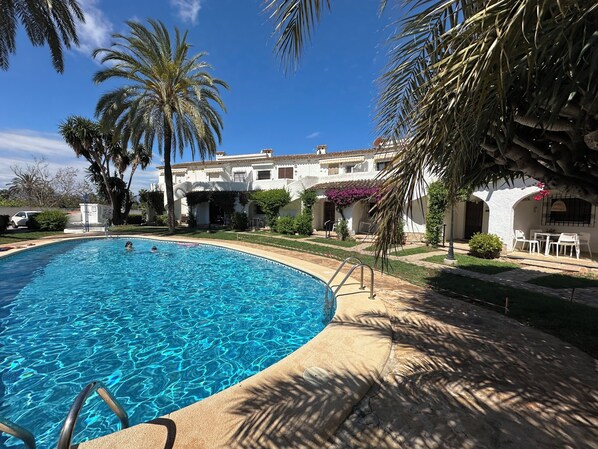Pool - Apartment Oasis del Sol with communal pool - Denia (Dénia)