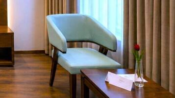 Chambre Classique | Bureau, espace de travail pour ordinateur portable, Wi-Fi gratuit