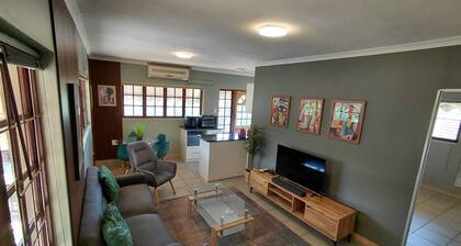 Executive Chic Flat with Stunning Views