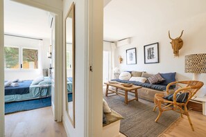 TV, fireplace - 1XER01 - Cozy renovated apartment for 6 people in Calella de Palafrugell (Calella de Palafrugell)