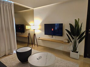 Family Apartment, Balcony, City View | Interior