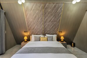 Classic Bungalow, Balcony, Pool View - Alaya Stays KV Ventures Fable Cottage (Faridabad)