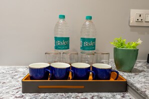 Food and drink - Anu Plaza - A Luxury Stay  (New Delhi)