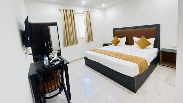 ห้องดีลักซ์ดับเบิล, ระเบียง, วิวเมือง