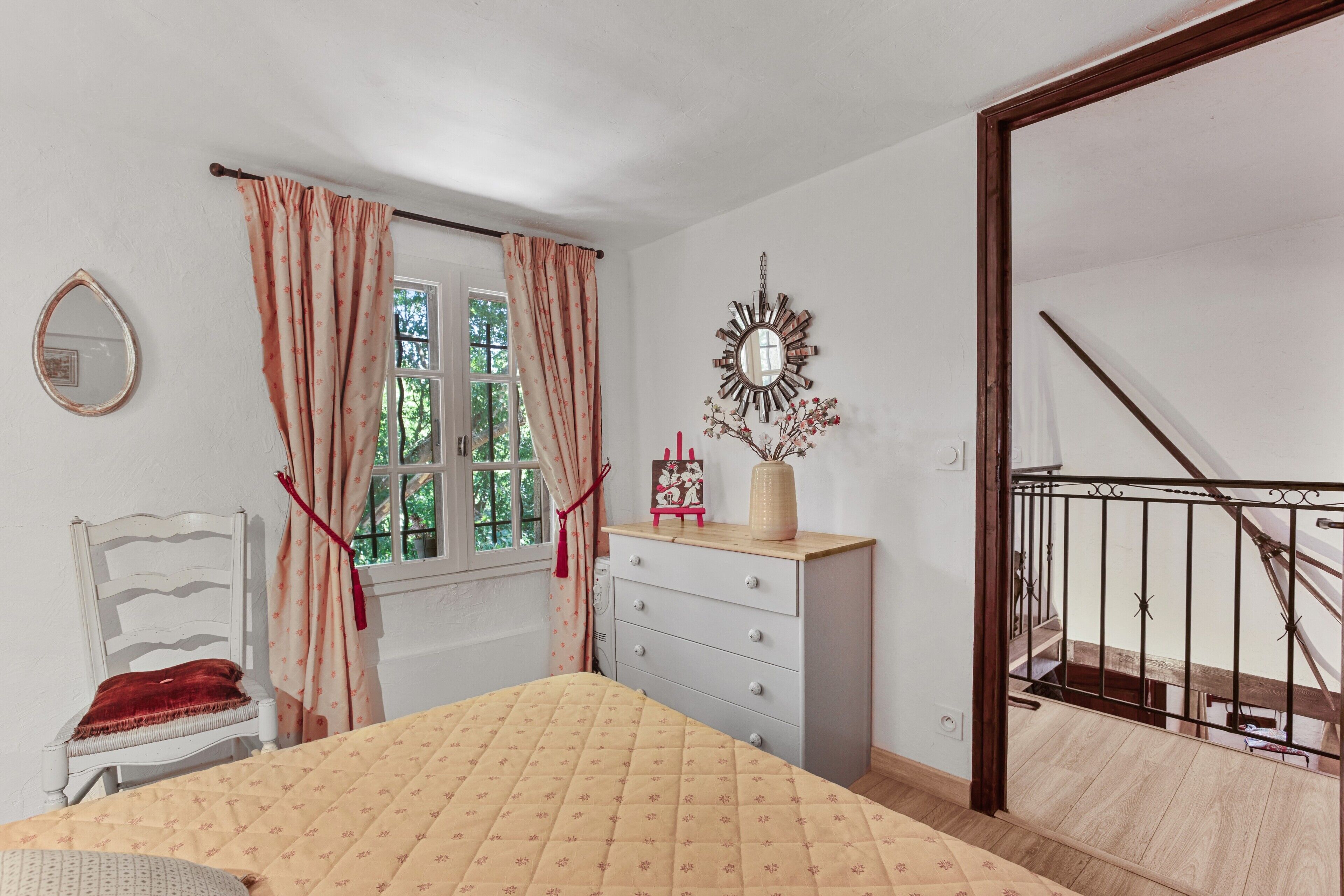 2 chambres, Wi-Fi, draps fournis