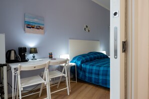 1 camera, Wi-Fi, lenzuola