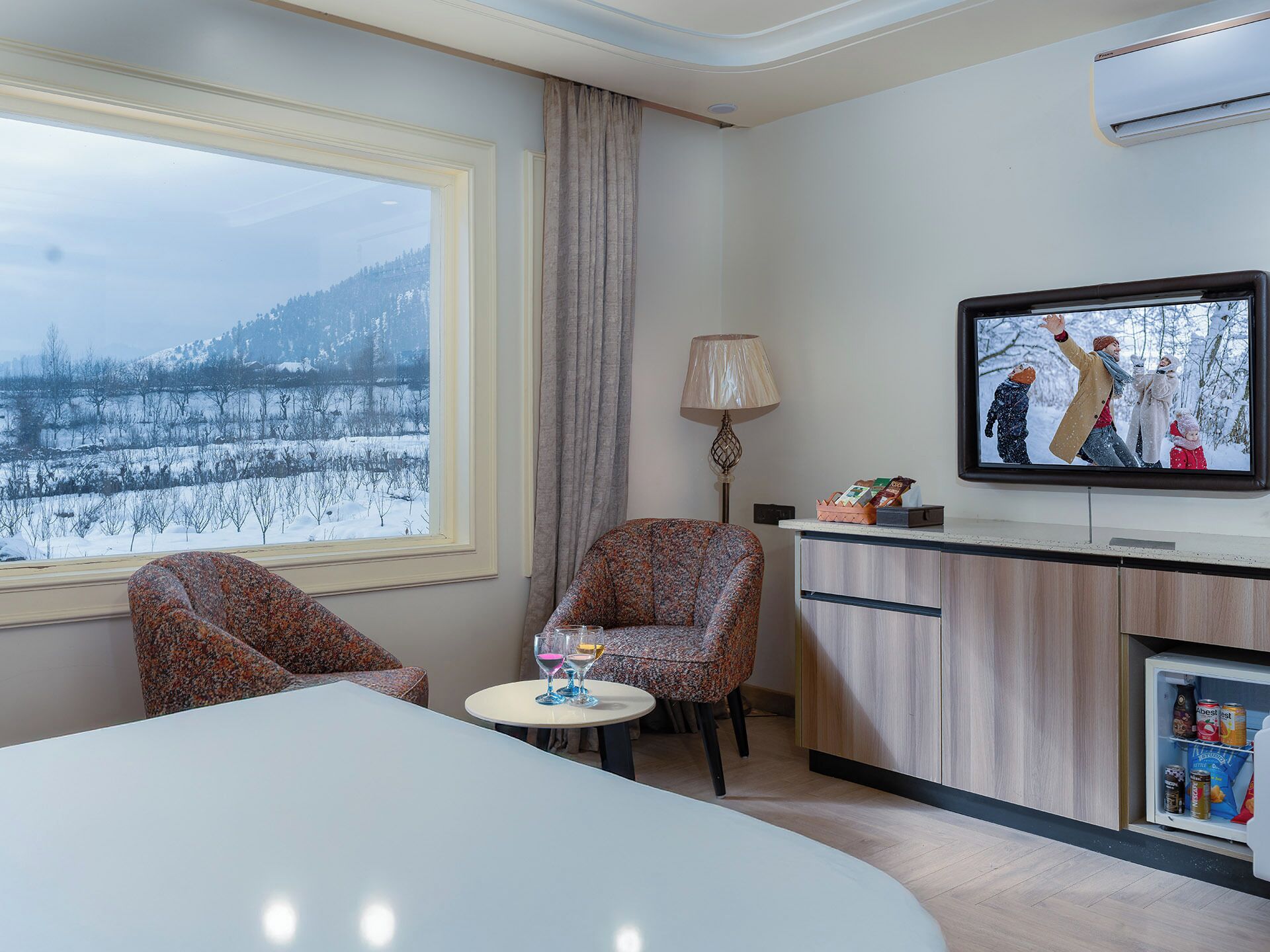 Deluxe Mountain View Room | View from room