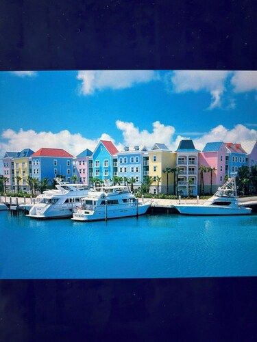 Large 2-bedroom condo at Atlantis