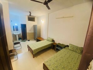 Room - Negi Lodge Chandigarh (Chandigarh)