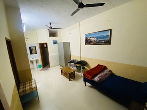 Room - Negi Lodge Chandigarh (Chandigarh)