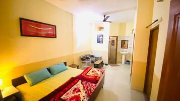 Family Deluxe Ac room