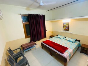 Room - Negi Lodge Chandigarh (Chandigarh)