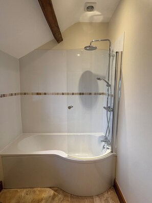 Hair dryer, towels, soap, toilet paper - Full of original character, hot tub, secure garden-pets x3 stunning views (Glastonbury)