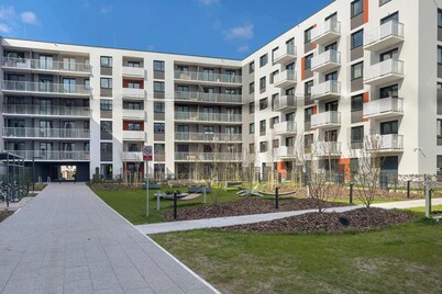 Międzyleska 30 Wroclaw | Air-Conditioned Apartment | Parking | 2 Bedrooms | Balcony