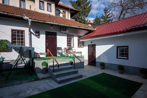 บริเวณภายนอก