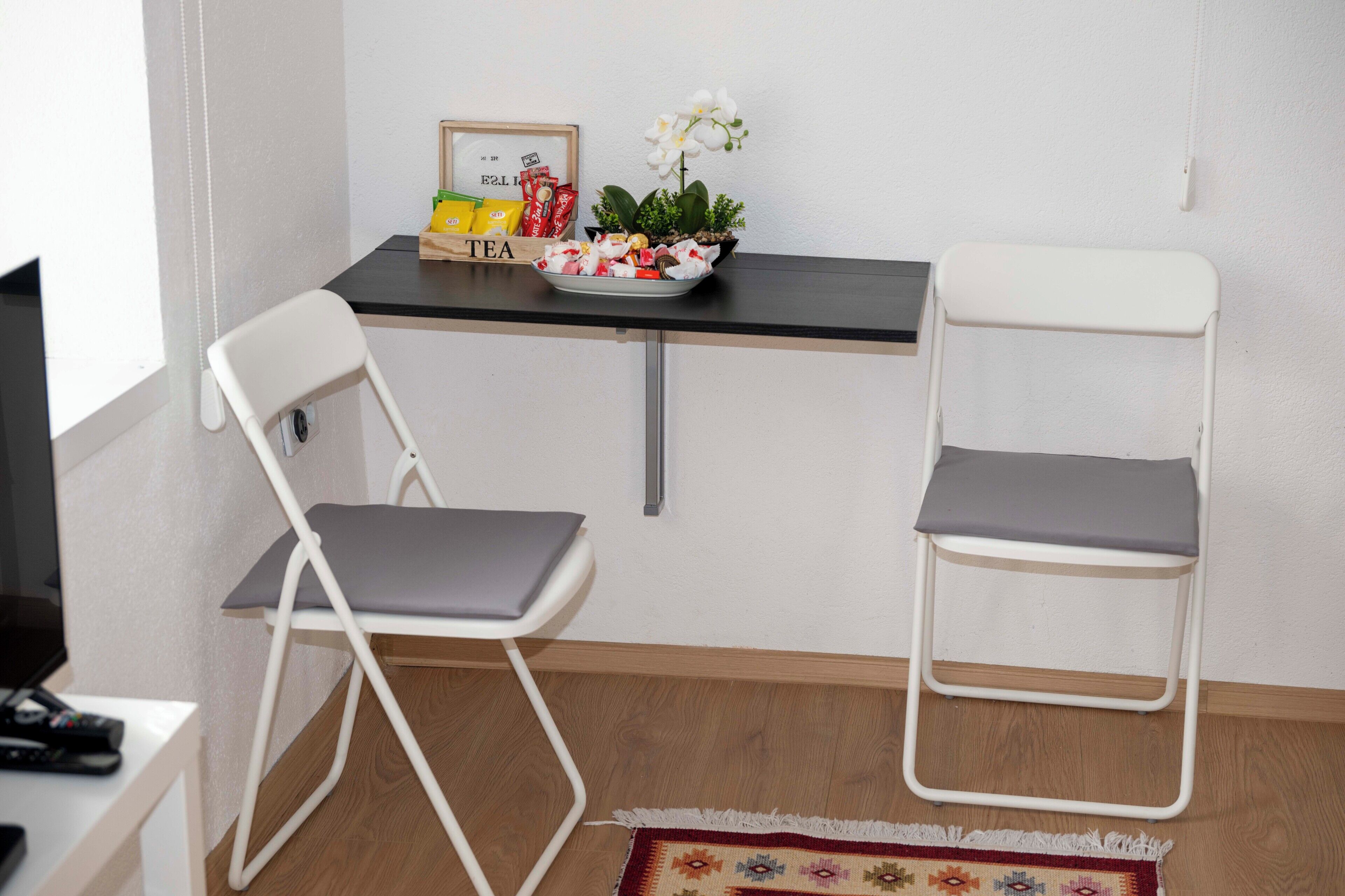 Studio phong cách cổ điển, 1 giường cỡ queen, sân hiên, quang cảnh sân vườn | Nội thất