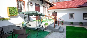 Bosanska Avlija Guesthouse