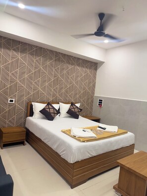 Room - Hotel Kalp Rooms (Surat)