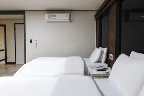 Premium Twin Room | Spa - Osan J Hotel (Osan)