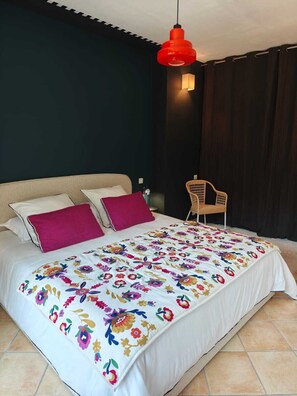 1 bedroom, iron/ironing board, internet, bed sheets - Horizon Apartment (Ota)