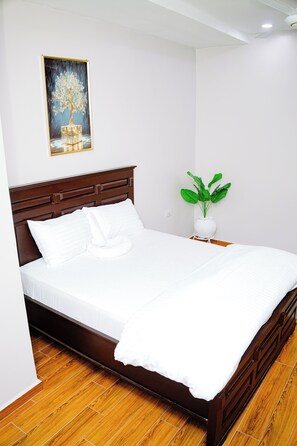 Room - Serene 2-bedroom apartment with AC in vibrant Dar es Salaam (Dar es Salaam)