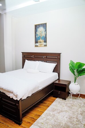 Room - Serene 2-bedroom apartment with AC in vibrant Dar es Salaam (Dar es Salaam)