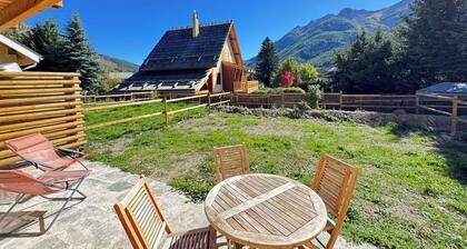T3 for 6, sunny with garden and mountain view