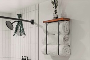 Shower, hair dryer, towels, soap - Downtown Salt Lake City Modern Retreat - Views + Pool + Sauna (Salt Lake City)