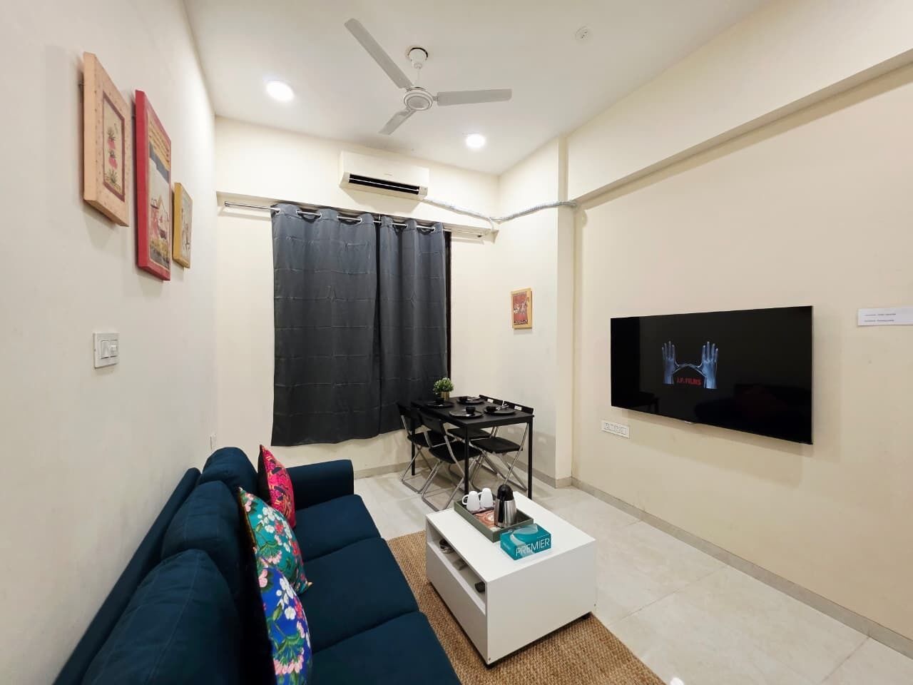 リビング エリア