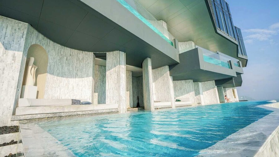 Luxury 2BR Sea View Apartment with Private Lift and Free Parking