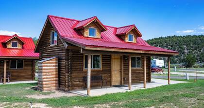 Red Canyon Village