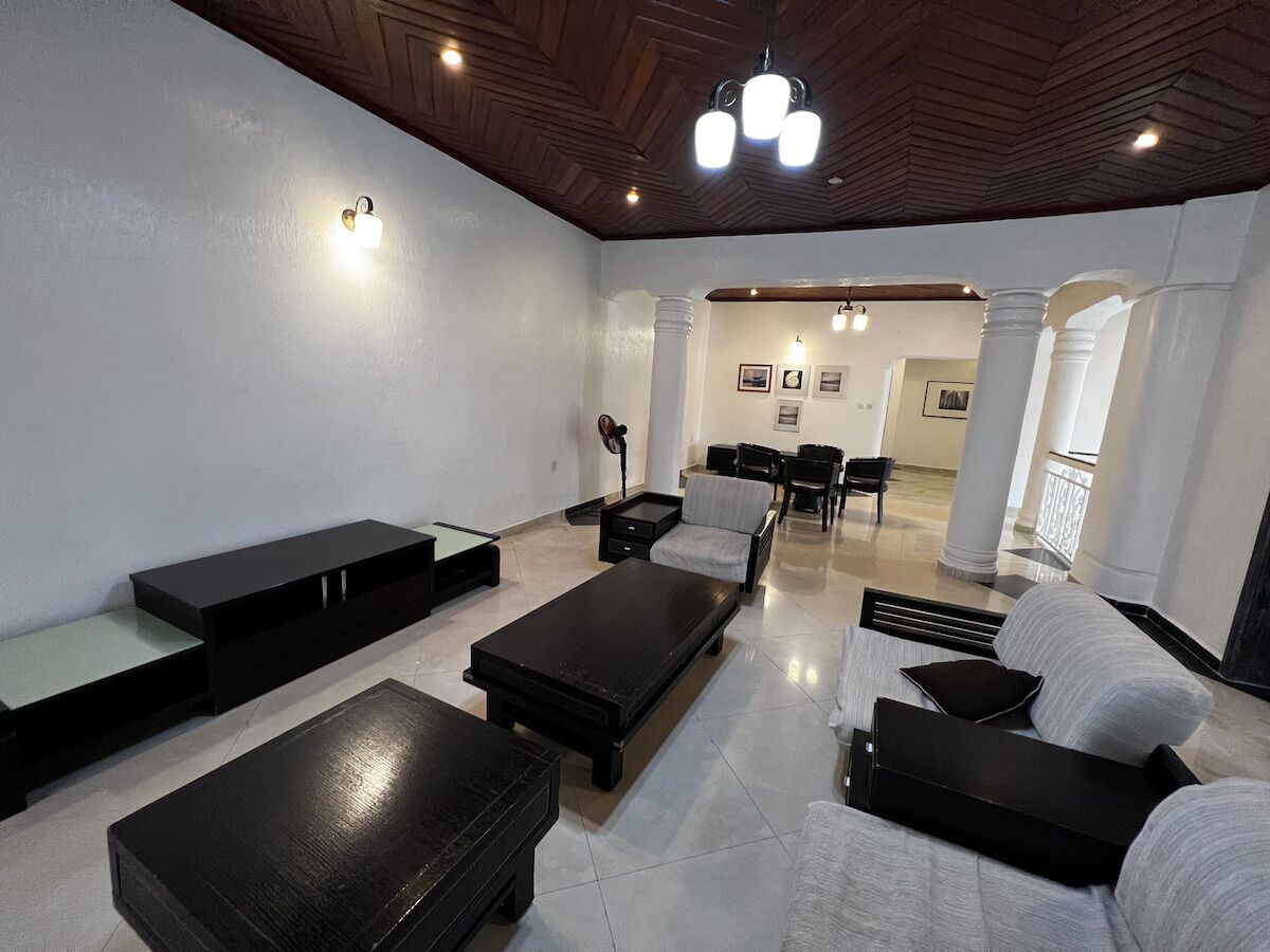 Deluxe Apartment, Balcony, Lake View | Interior